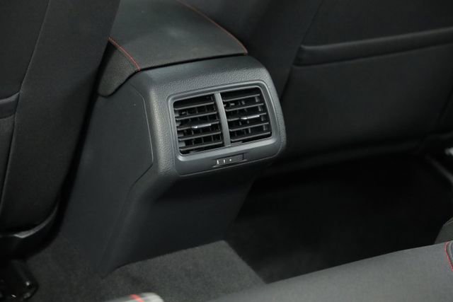 Used 2019 Volkswagen Golf 4-Door image 31