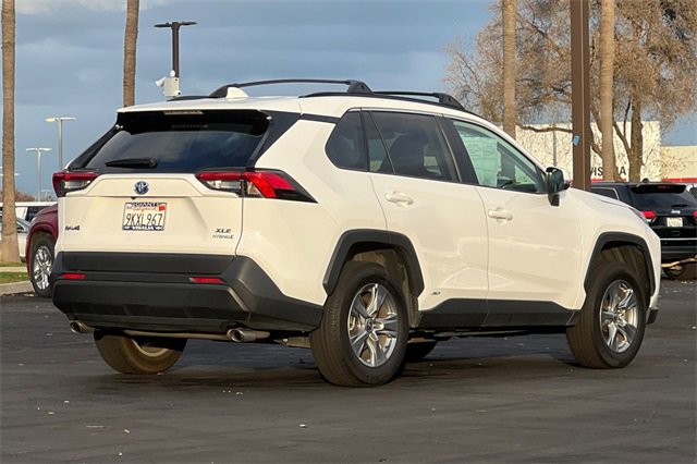 Used 2024 Toyota RAV4 XLE image 4