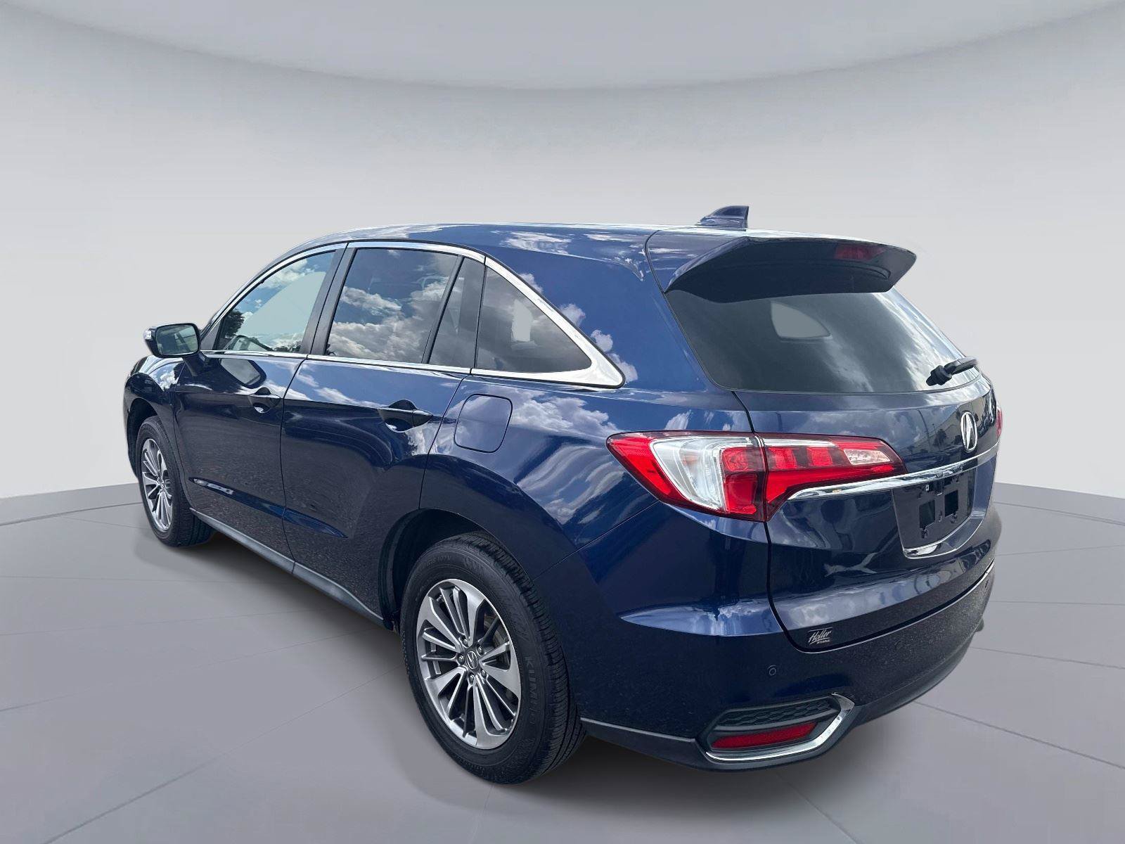 Used 2017 Acura RDX AWD w/ Advance Package image 5