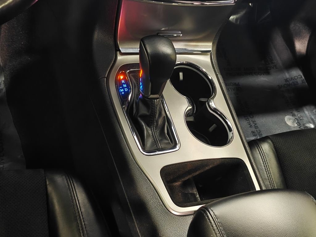 Used 2021 Jeep Grand Cherokee Laredo X image 9