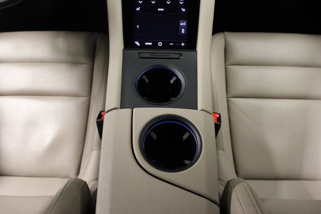Used 2022 Porsche Taycan image 15