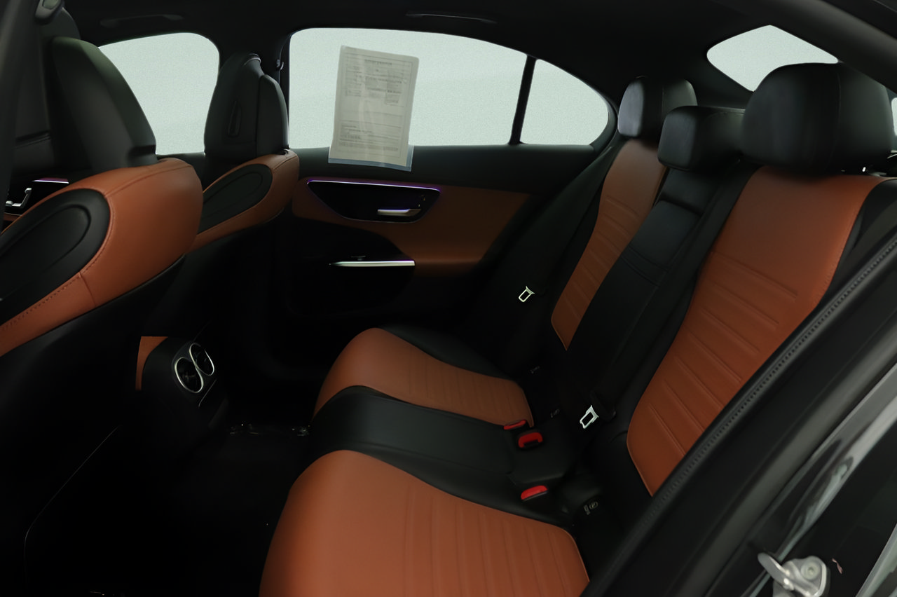 Used 2023 Mercedes-Benz C 300 Sedan image 31