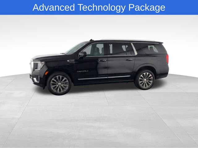 Used 2021 GMC Yukon XL Denali w/ Denali Premium Package image 6