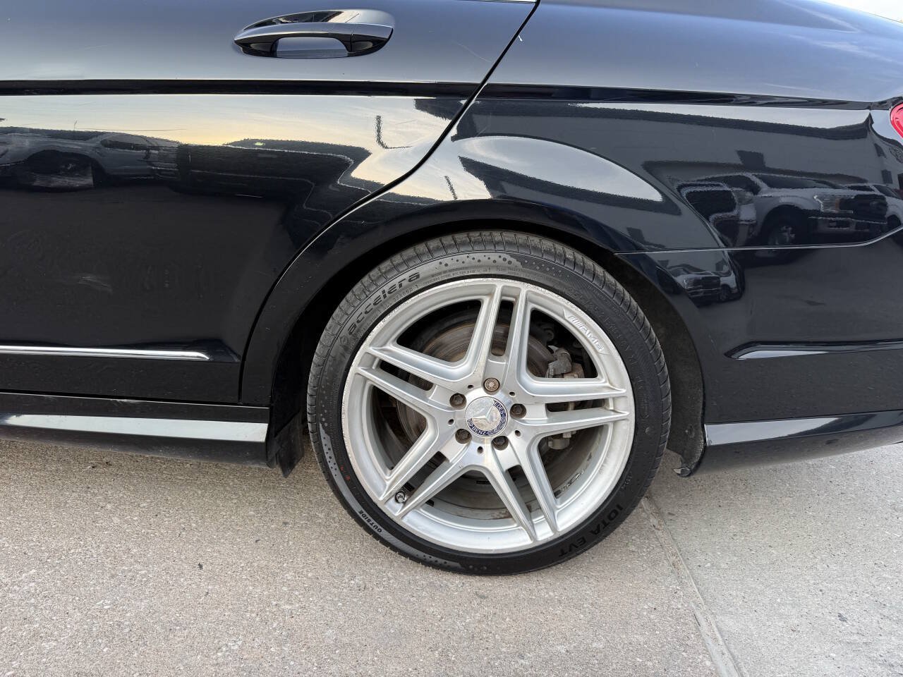 Used 2013 Mercedes-Benz C 350 Sport w/ Multimedia Pkg image 37