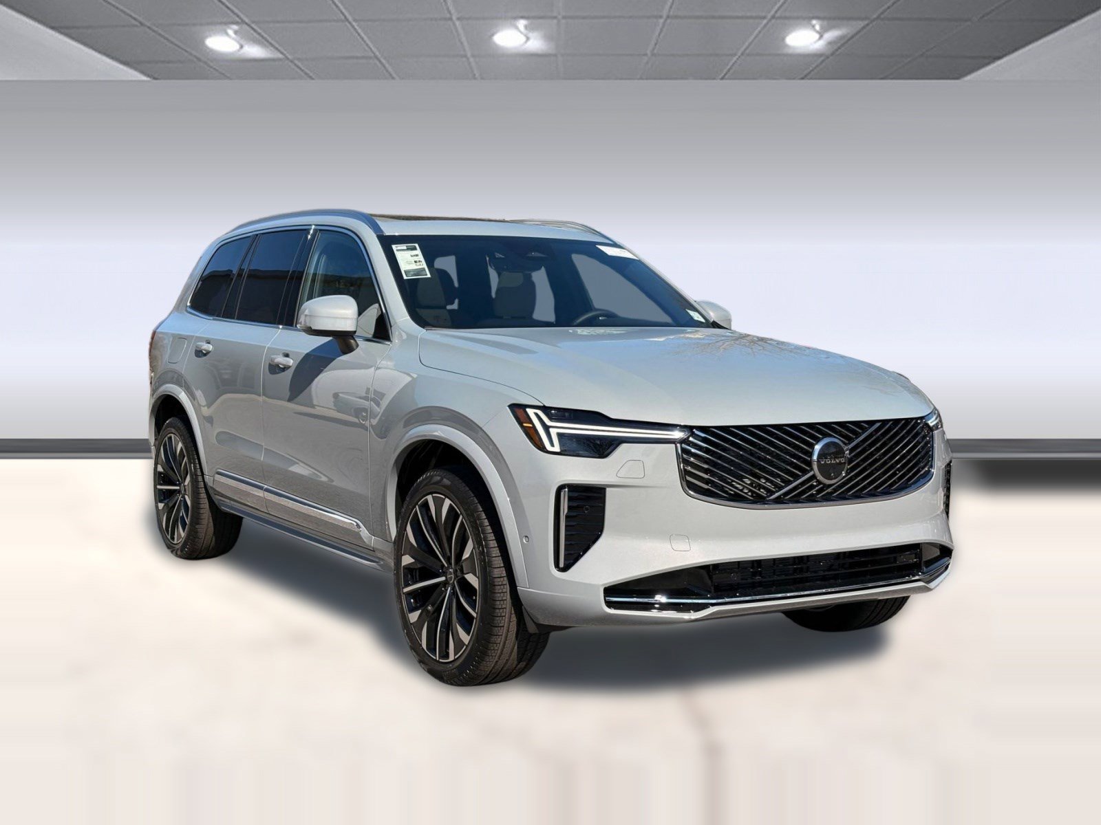 New 2026 Volvo XC90 B6 Plus w/ Protection Package Premier image 7