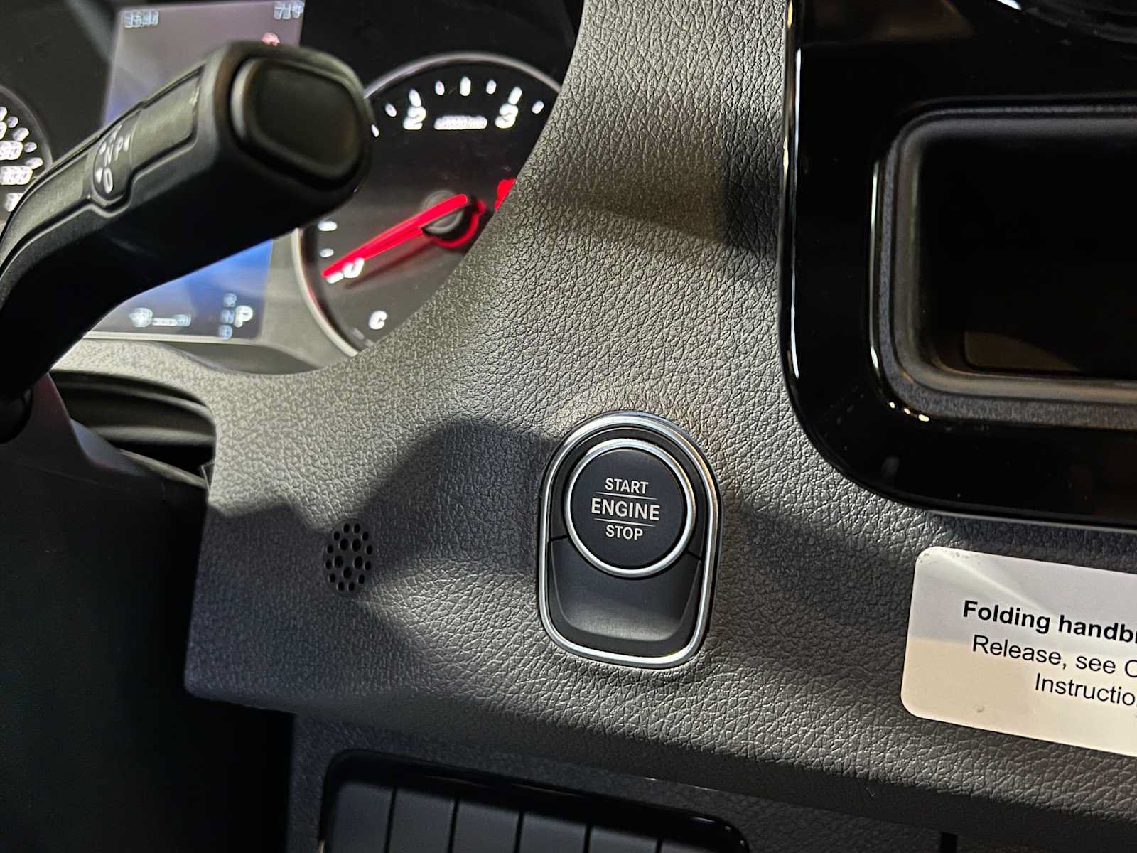 Used 2026 Mercedes-Benz Sprinter 2500 image 32