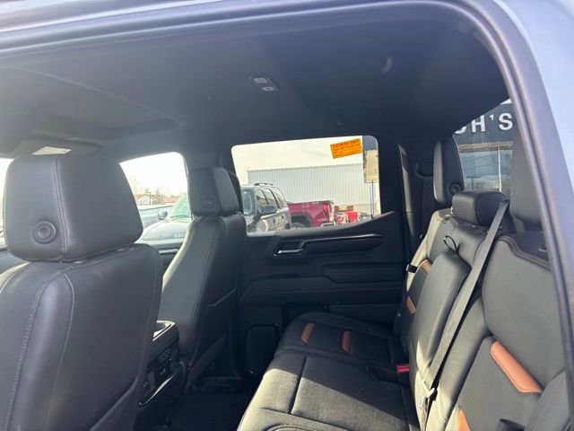 Used 2023 GMC Sierra 1500 AT4 image 10