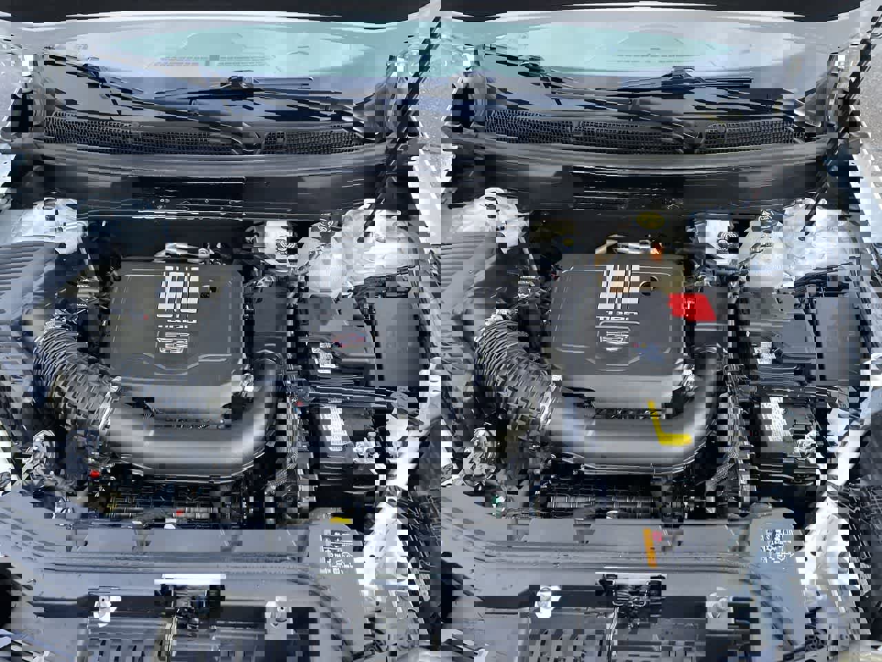 Certified 2023 Cadillac XT5 Premium Luxury w/ LPO, Floor Liner Package image 36