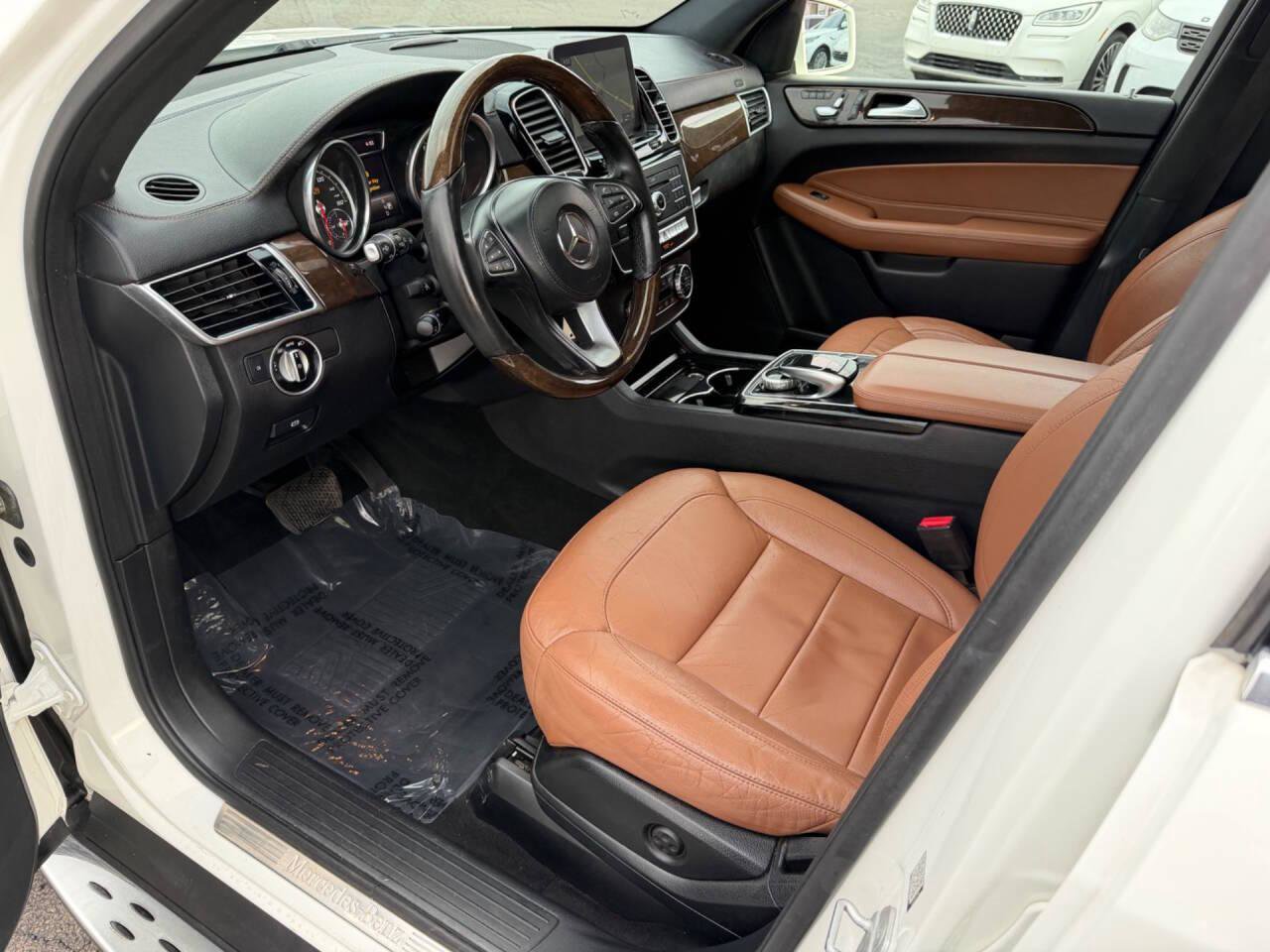 Used 2017 Mercedes-Benz GLS 450 4MATIC w/ Premium Package image 25