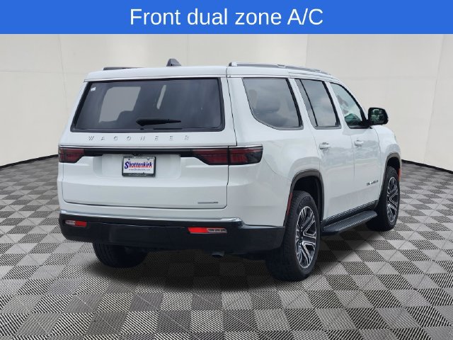 Used 2024 Jeep Wagoneer Series II AWD/4WD image 4