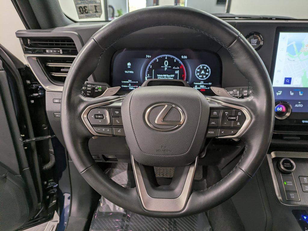Used 2024 Lexus GX 550 image 18
