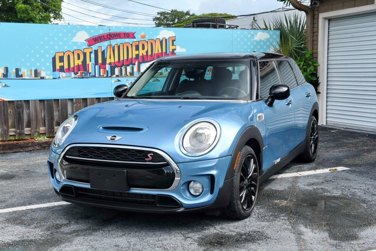 Used 2017 MINI Cooper Clubman S FWD image 1