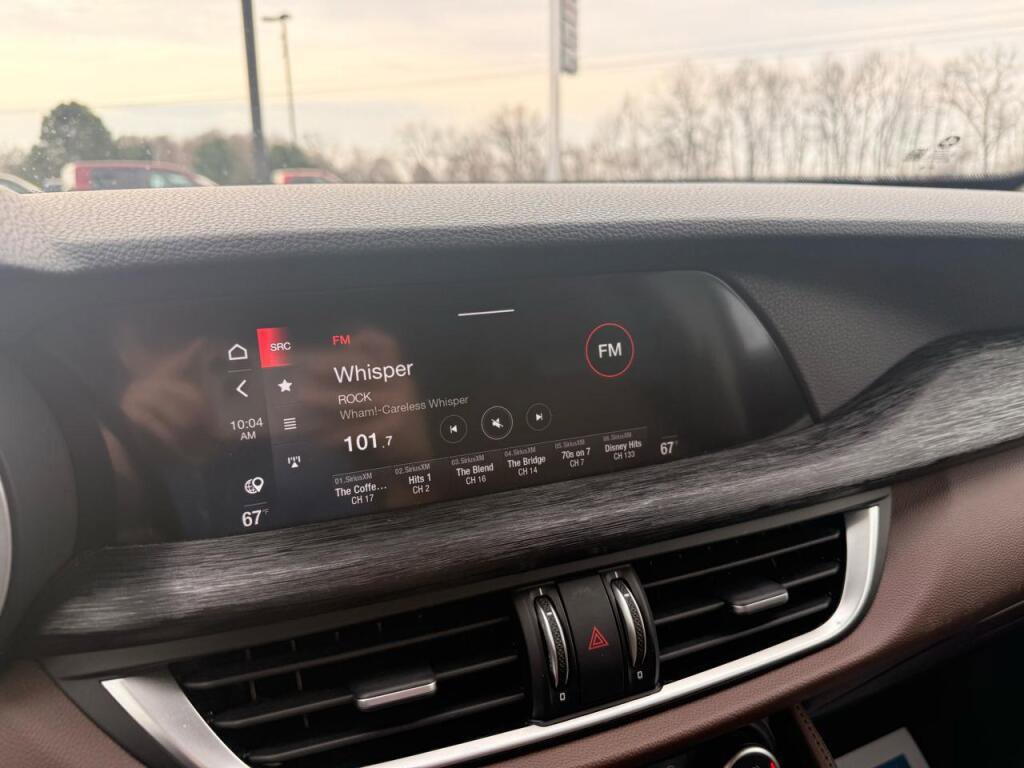 Used 2021 Alfa Romeo Stelvio Sprint w/ Cold Weather Package image 18