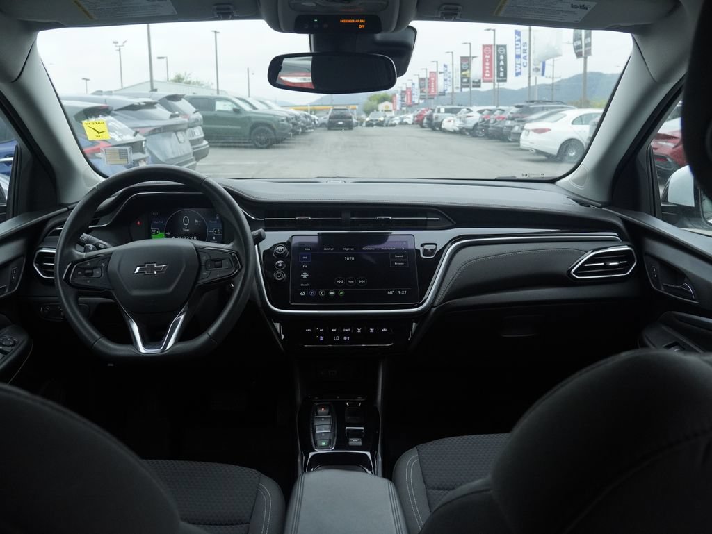 Used 2023 Chevrolet Bolt EUV LT w/ Driver Confidence Package FWD image 24
