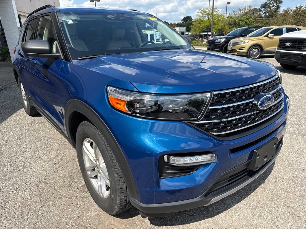 Used 2020 Ford Explorer XLT w/ Equipment Group 202A RWD image 14