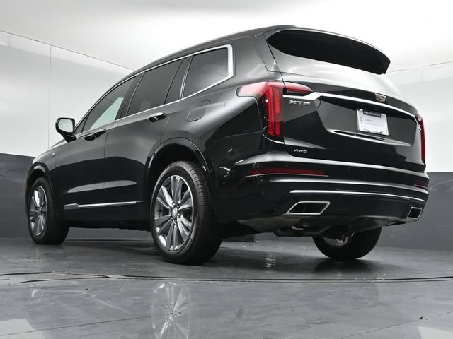 Used 2025 Cadillac XT6 Premium Luxury w/ Technology Package AWD/4WD image 43