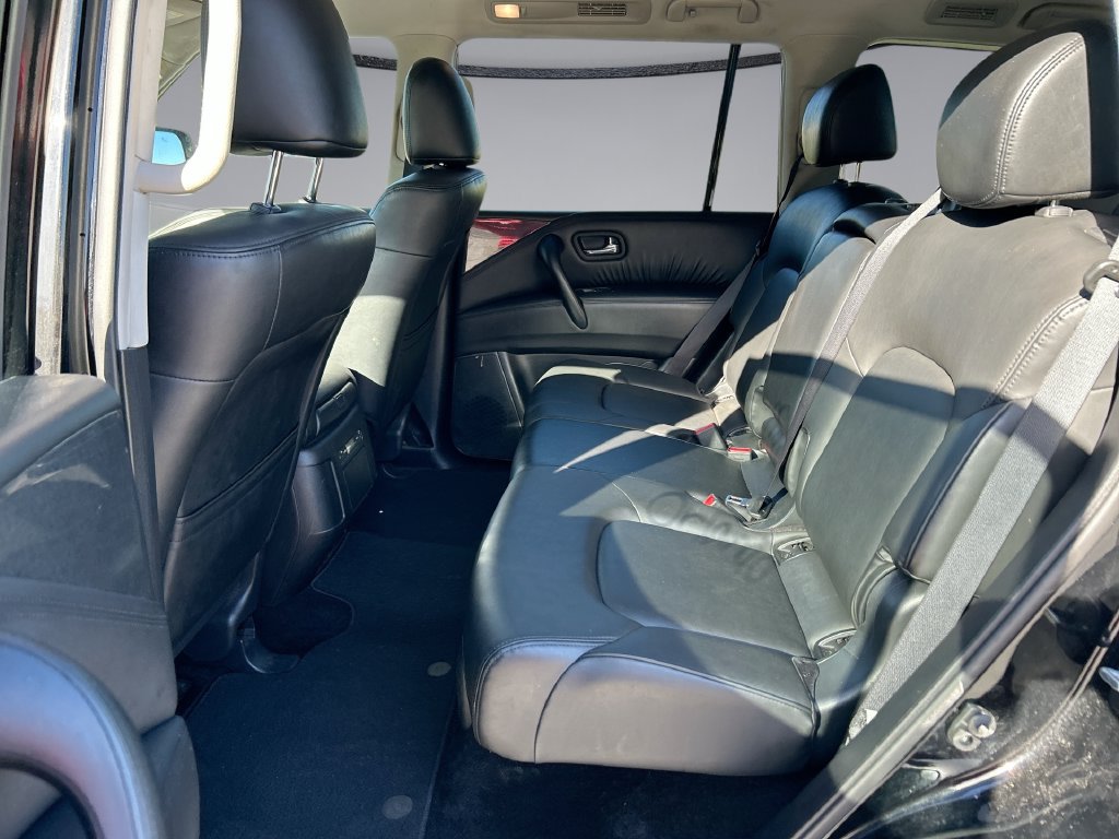 Used 2024 Nissan Armada SV RWD image 29