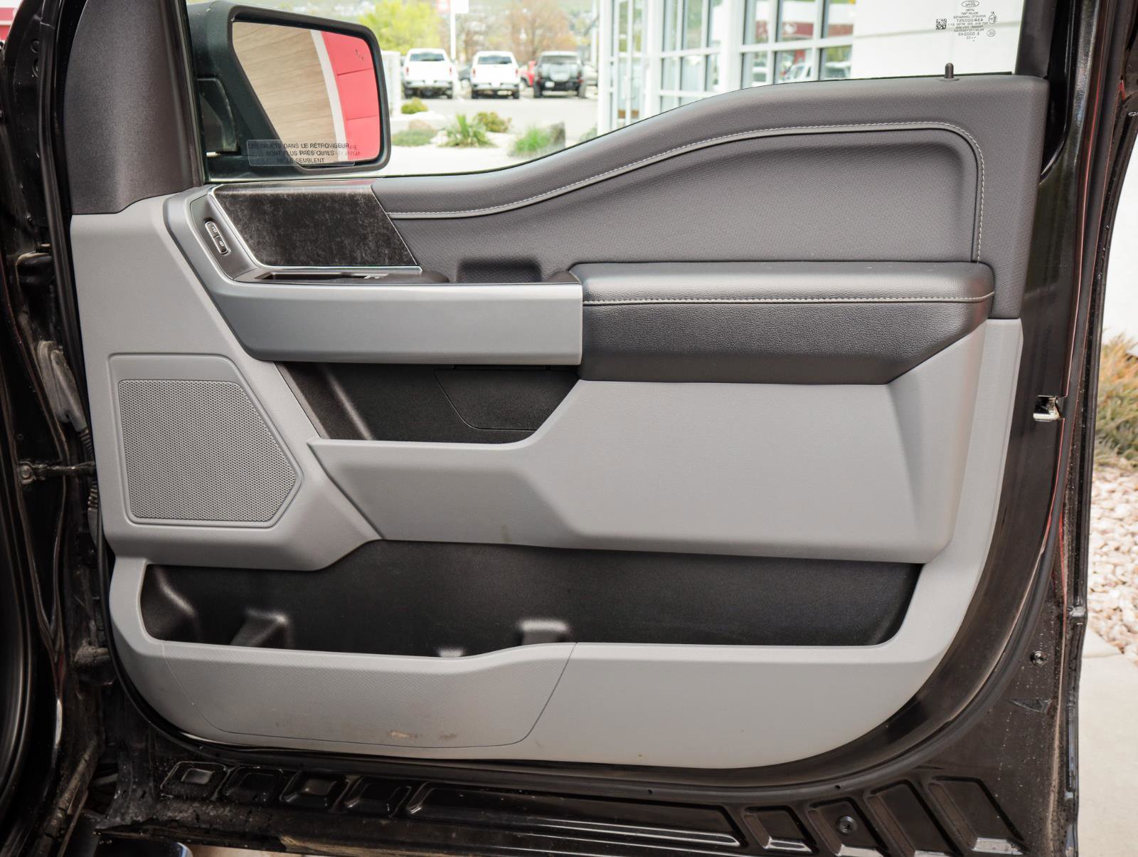 Used 2022 Ford F150 XLT w/ Equipment Group 301A Mid image 25