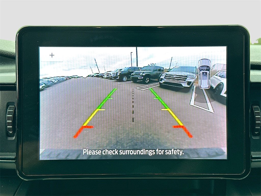 Used 2021 Ford Explorer XLT image 13