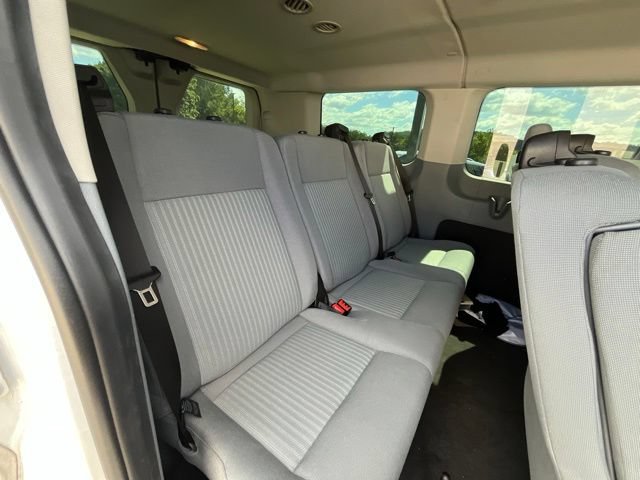 Used 2015 Ford Transit 150 XLT RWD image 46