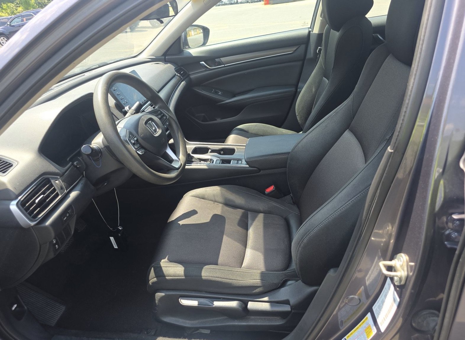 Used 2019 Honda Accord LX image 6