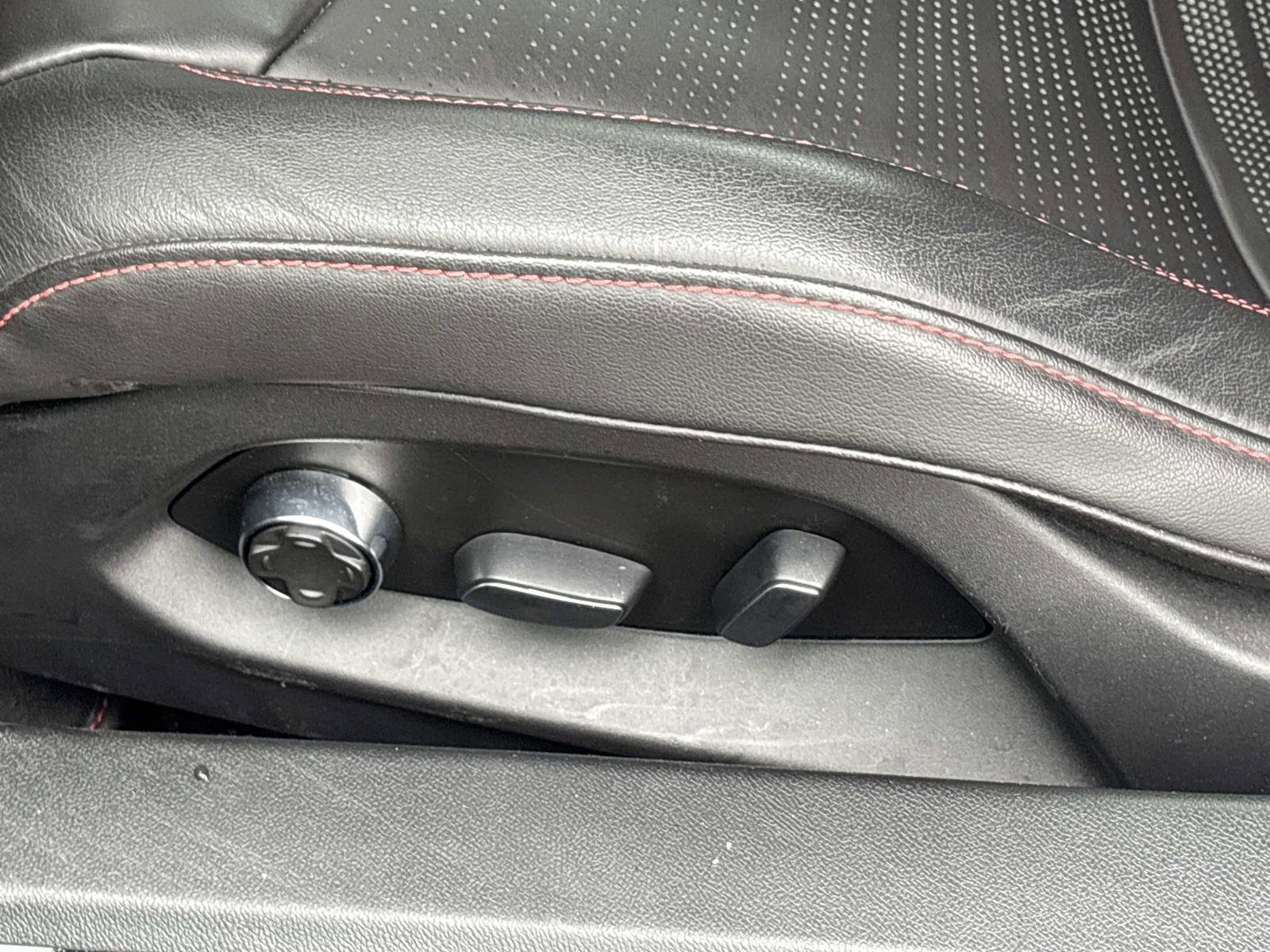 Used 2020 Chevrolet Corvette 3LT w/ 3LT Preferred Equipment Group image 18