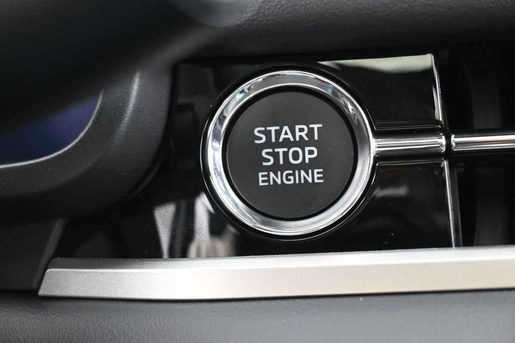 New 2026 Mitsubishi Outlander SEL FWD image 34
