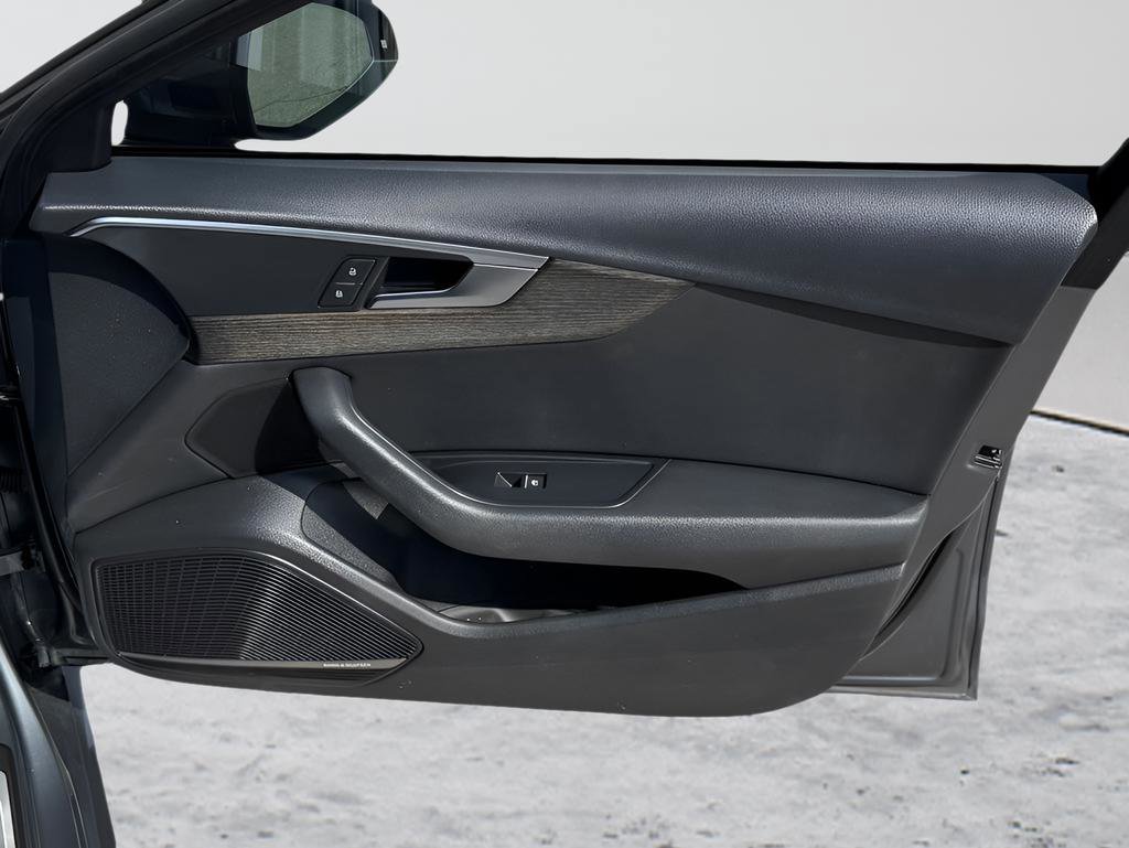 Used 2018 Audi A4 2.0T Ultra Premium Plus w/ Premium Plus Package FWD image 31