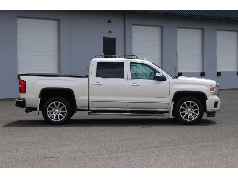 Used 2015 GMC Sierra 1500 Denali AWD/4WD image 4
