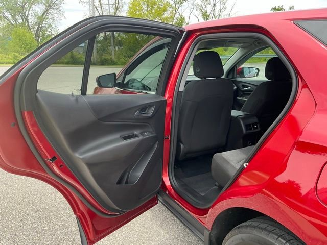 Used 2023 Chevrolet Equinox LT AWD/4WD image 15