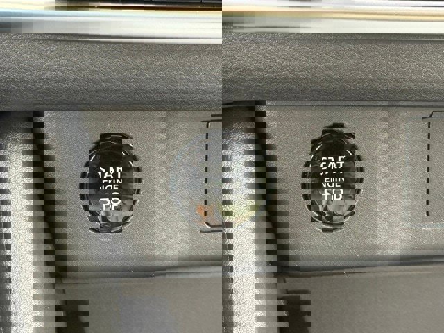 New 2026 Nissan Rogue SV image 32