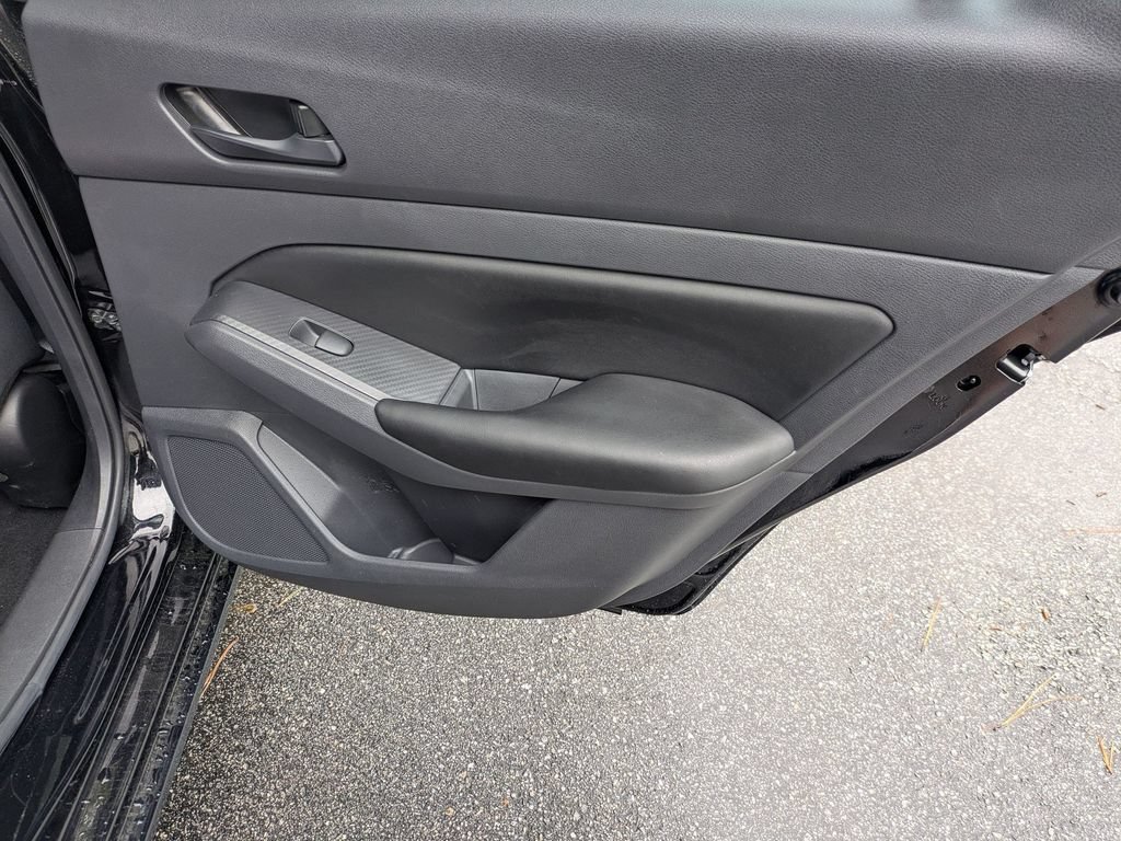 Used 2025 Nissan Altima 2.5 S FWD image 30