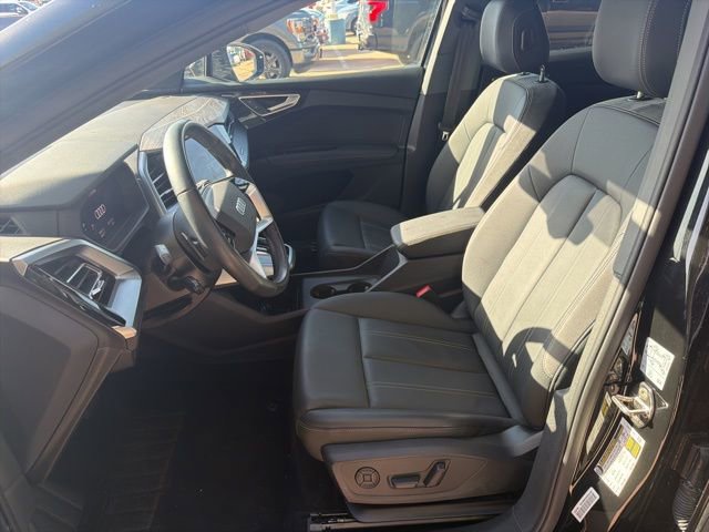 Used 2023 Audi Q4 e-tron Prestige w/ Black Optic Package image 6