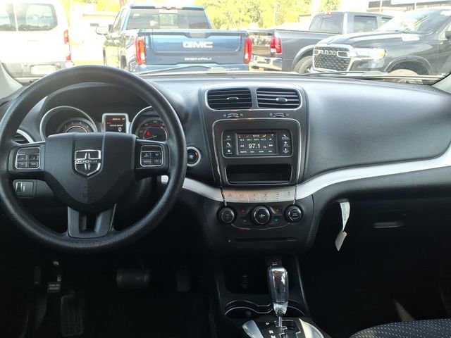 Used 2019 Dodge Journey SE w/ Blacktop Package FWD image 12