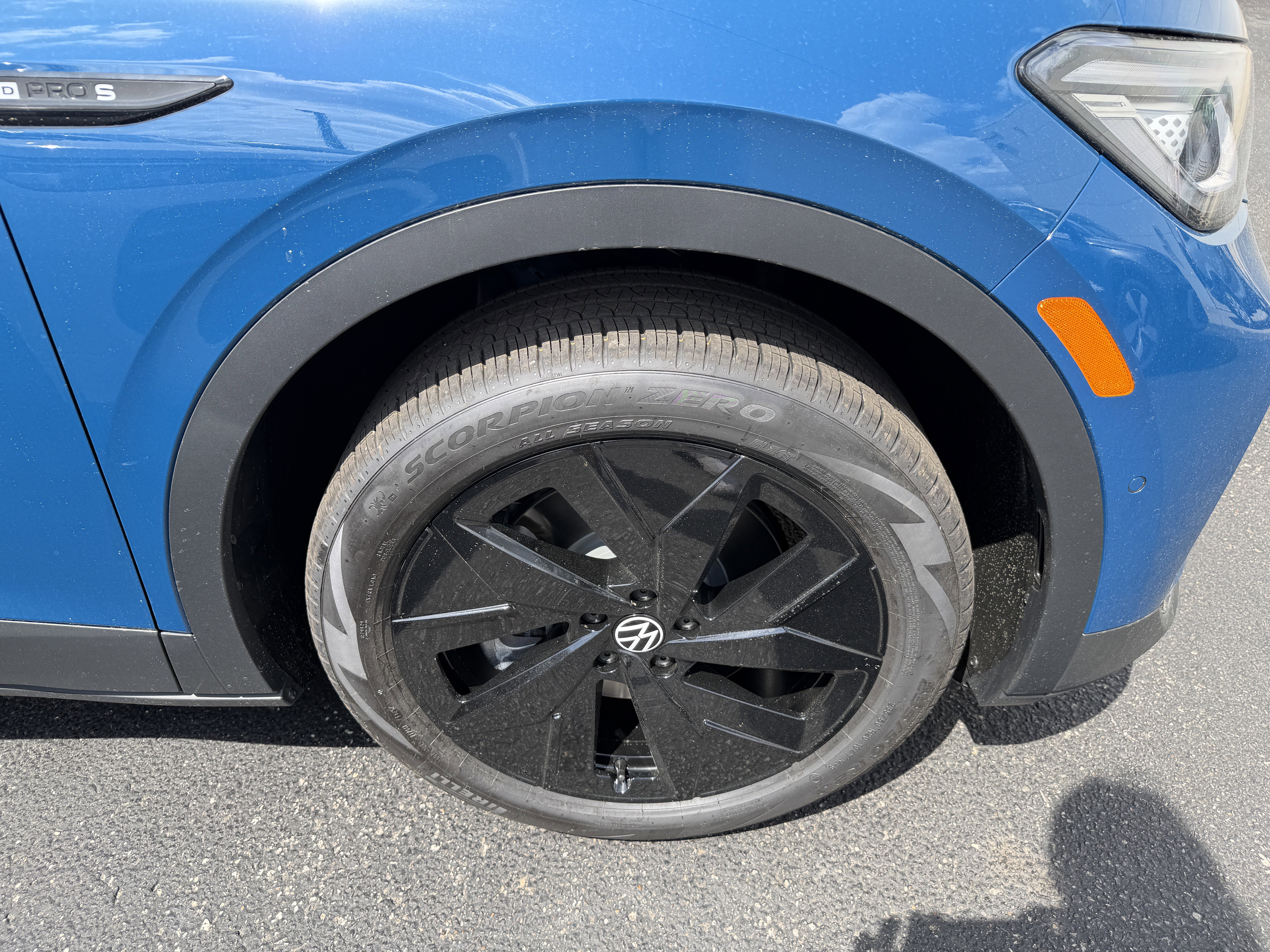 New 2026 Volkswagen ID.4 Pro S AWD/4WD image 8