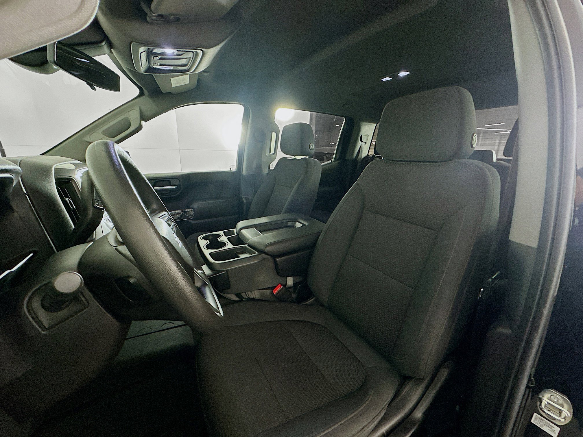 Used 2021 Chevrolet Silverado 1500 Custom Trail Boss w/ Realtree Special Edition image 13