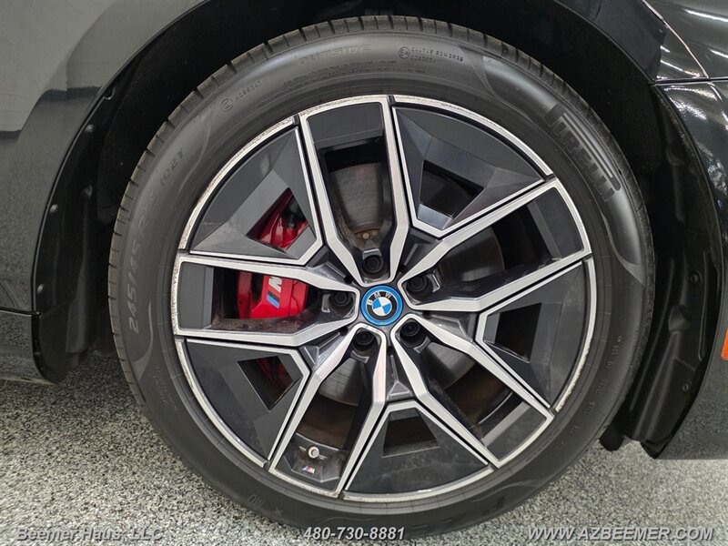 Used 2024 BMW i5 M60 w/ Premium Package AWD/4WD image 17