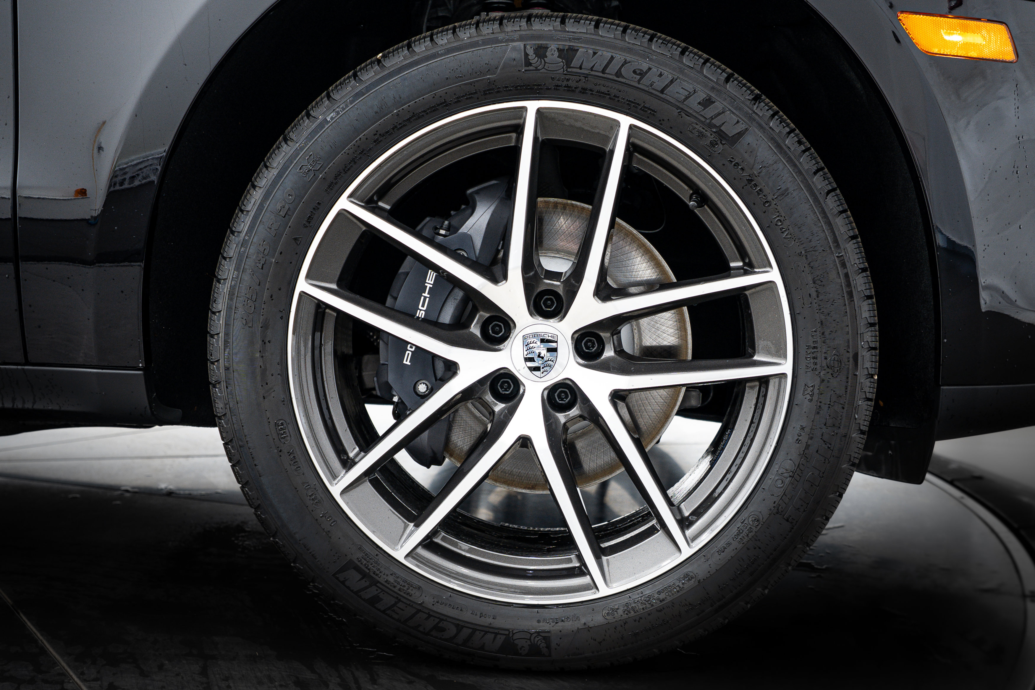 New 2026 Porsche Macan image 11