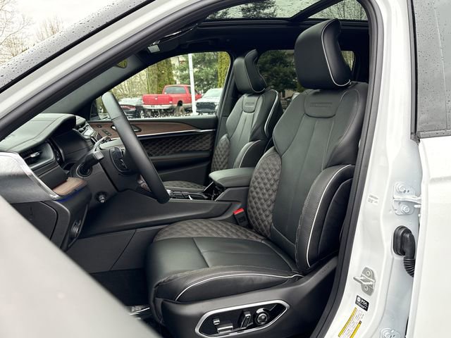 New 2025 Jeep Grand Cherokee Summit w/ Obsidian Package image 20