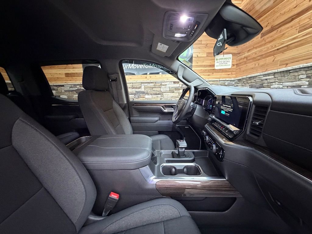 Used 2026 Chevrolet Silverado 1500 LT Trail Boss w/ Safety Package image 15