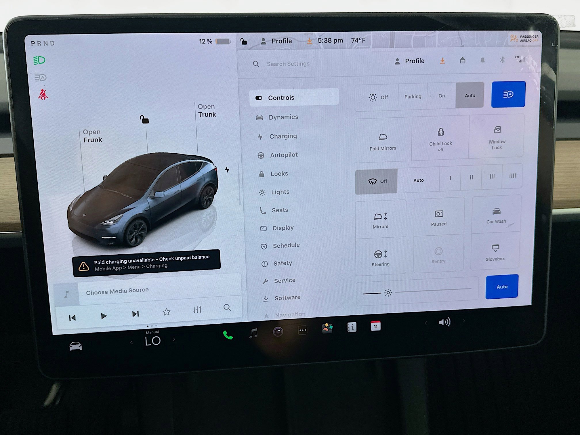 Used 2025 Tesla Model Y Long Range AWD/4WD image 32