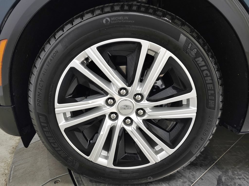 Certified 2024 Cadillac Lyriq Tech w/ Driver Assist Package AWD/4WD image 15