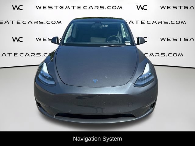 Used 2022 Tesla Model Y Long Range AWD/4WD image 2