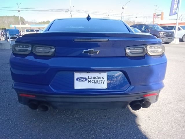 Used 2022 Chevrolet Camaro LT w/ RS Package image 4