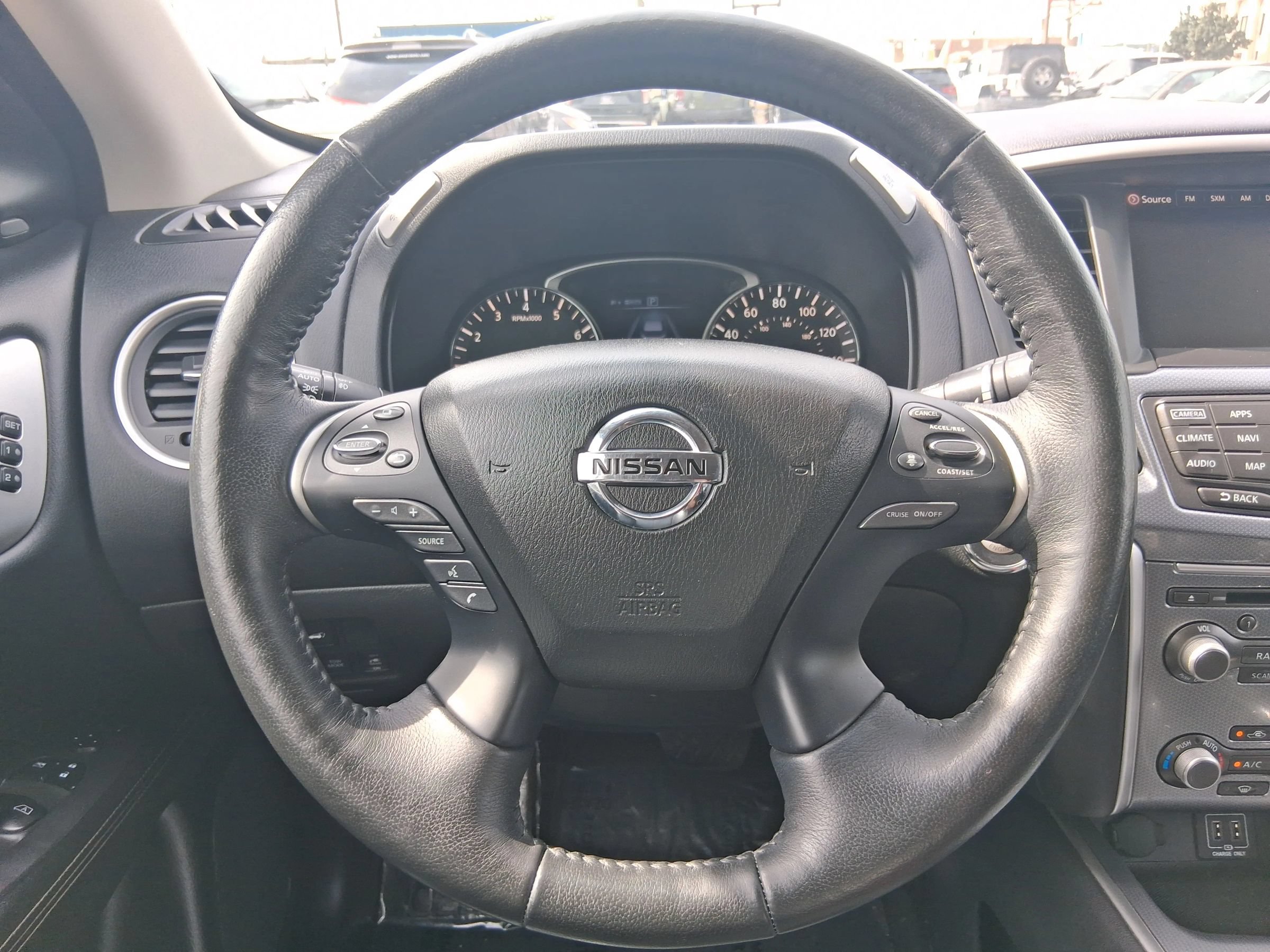 Used 2018 Nissan Pathfinder SL w/ Cargo Package AWD/4WD image 16