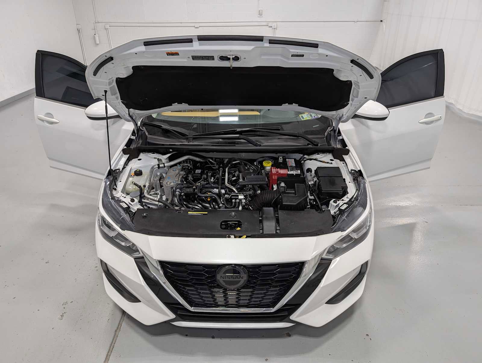 Used 2022 Nissan Sentra SV w/ SV Premium Package image 12