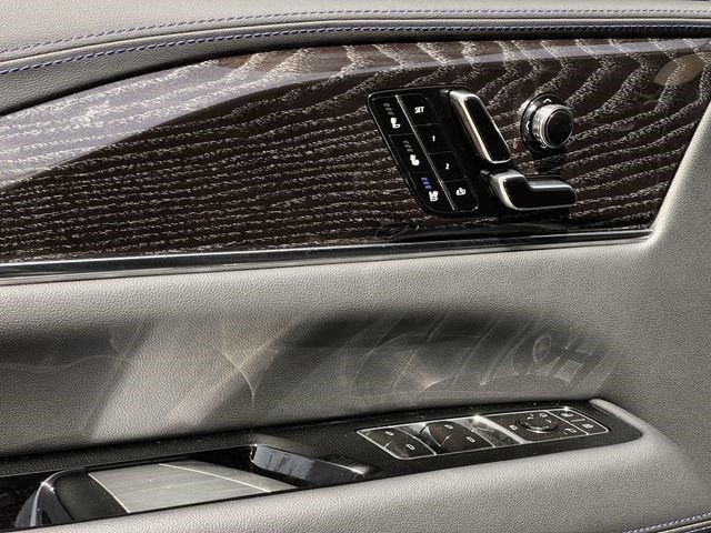 New 2026 Cadillac Escalade IQL Sport 1 AWD/4WD image 19