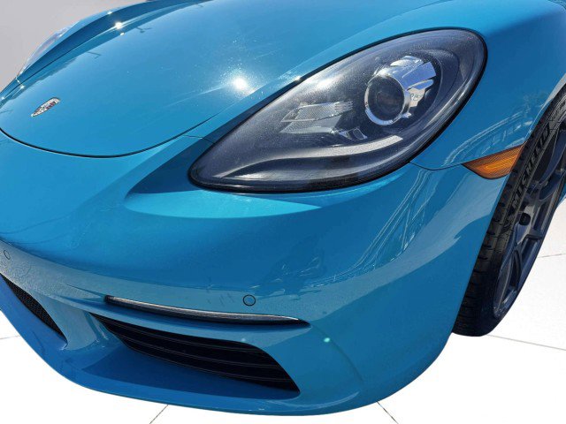 Used 2018 Porsche 718 Boxster S image 11