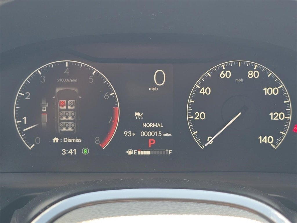 New 2025 Honda Pilot Touring image 30