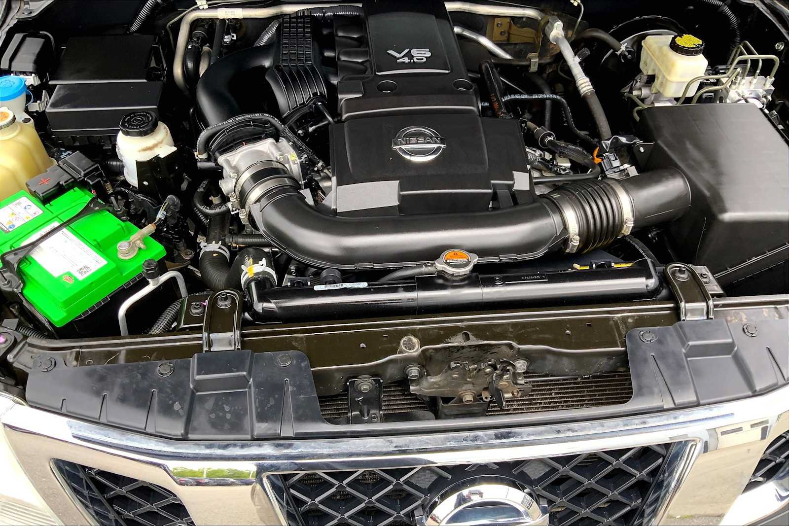Used 2019 Nissan Frontier SL RWD image 31